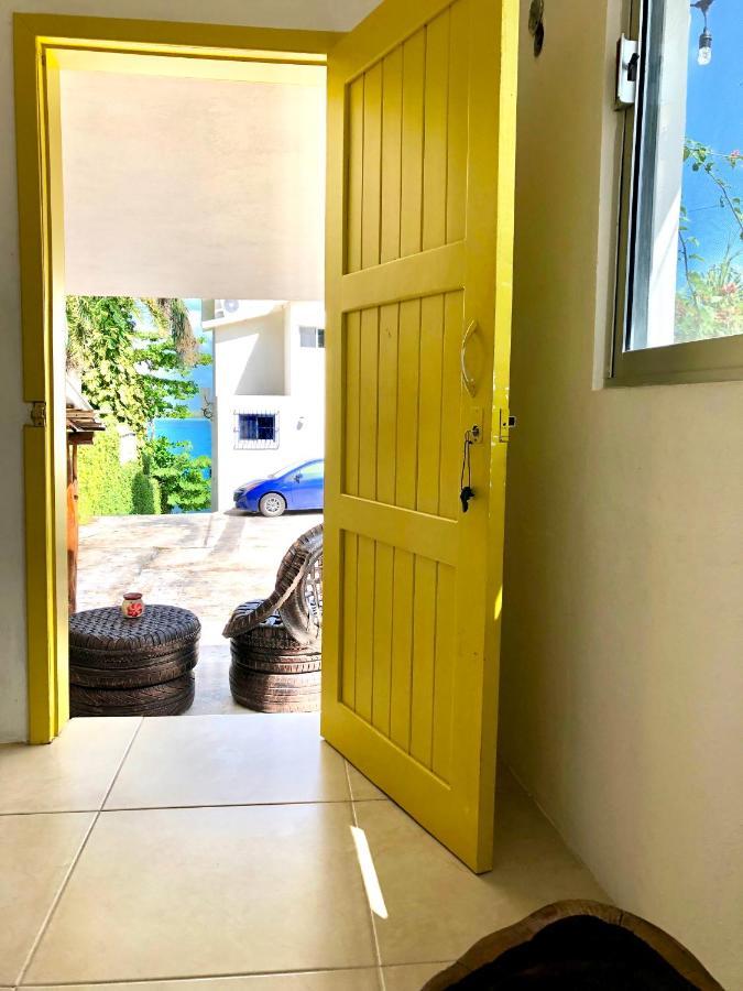 Casa Sol Y Luna Bacalar Bed & Breakfast ภายนอก รูปภาพ