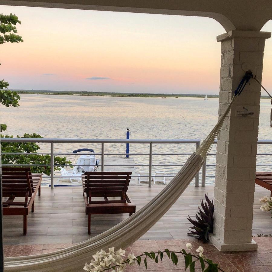 Casa Sol Y Luna Bacalar Bed & Breakfast ภายนอก รูปภาพ