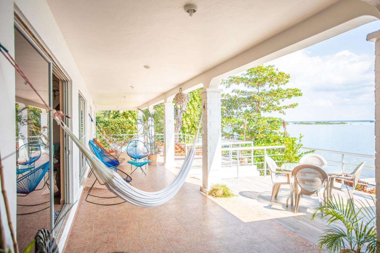 Casa Sol Y Luna Bacalar Bed & Breakfast ภายนอก รูปภาพ