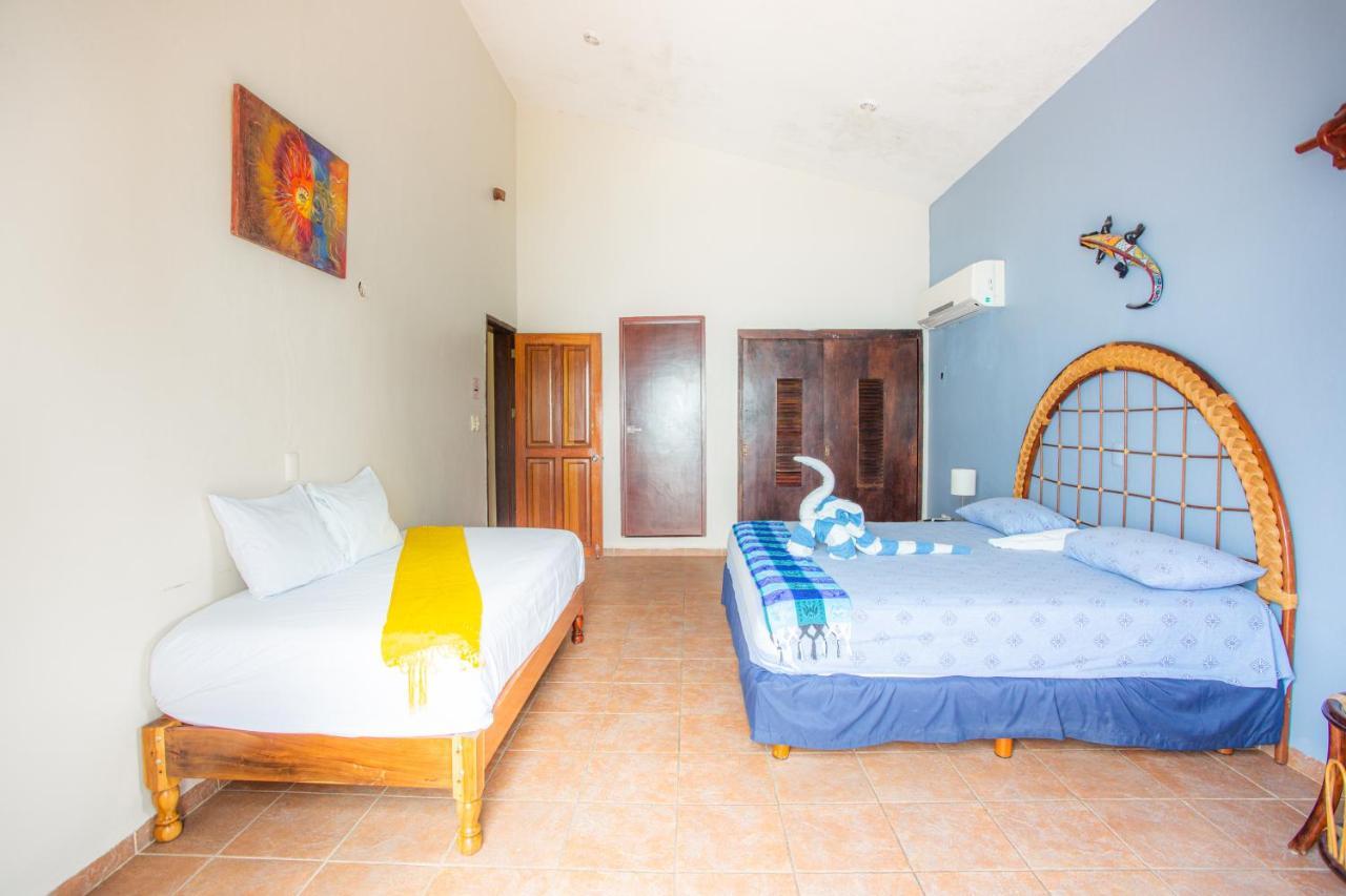 Casa Sol Y Luna Bacalar Bed & Breakfast ภายนอก รูปภาพ